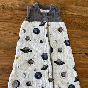 Little Unicorn Super Cozy Breathable Sleepsack Space Print (size 6-12 mths)